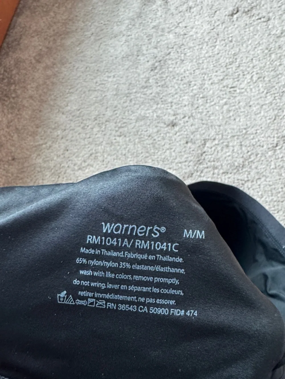 Warner’s Cloud 9 Wireless Bra Black Comfort Support SIZE M
